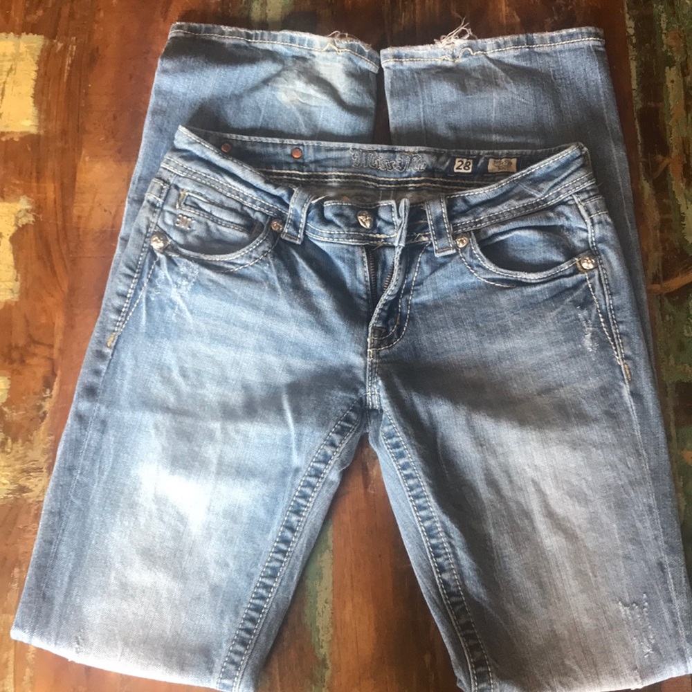 Boot cut jeans